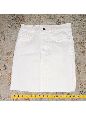 FRAME Womens Size 1 White Denim Mini Skirt Straight Pencil Button Pockets A385